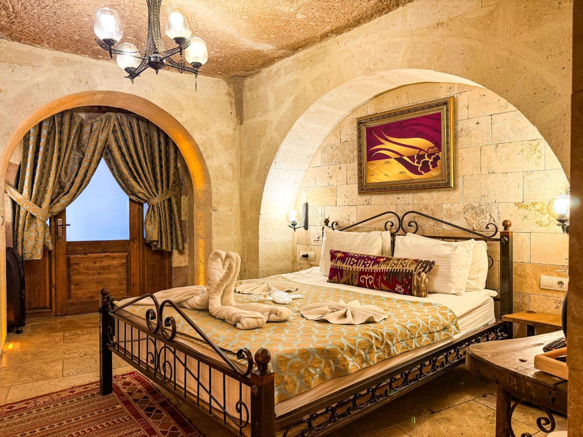 Hotel Nomads Cave & Rooftop
