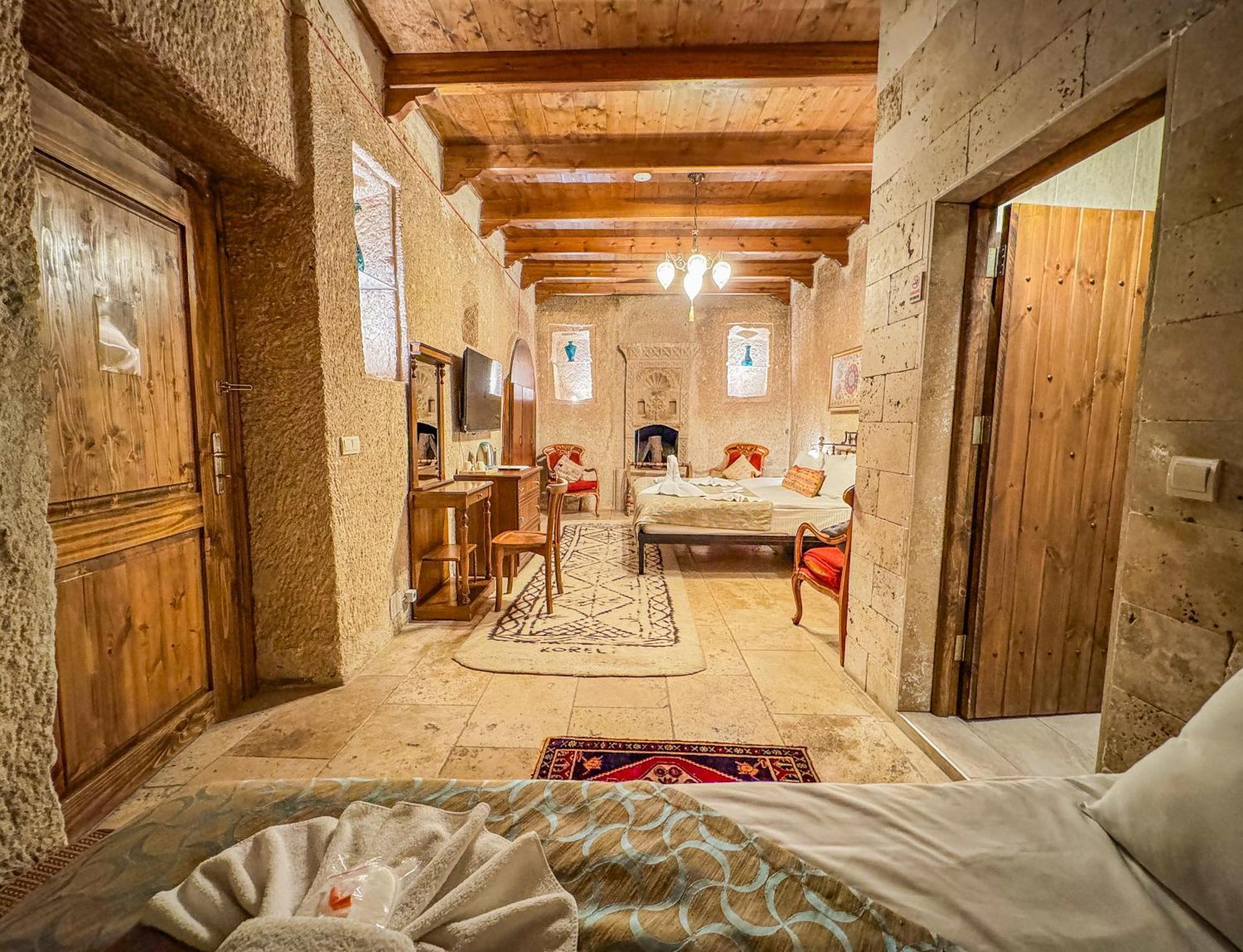 מלון Nomads Cave & Rooftop 2*