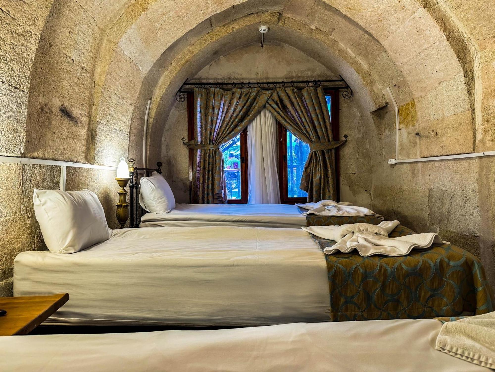 מלון Nomads Cave & Rooftop גורמה